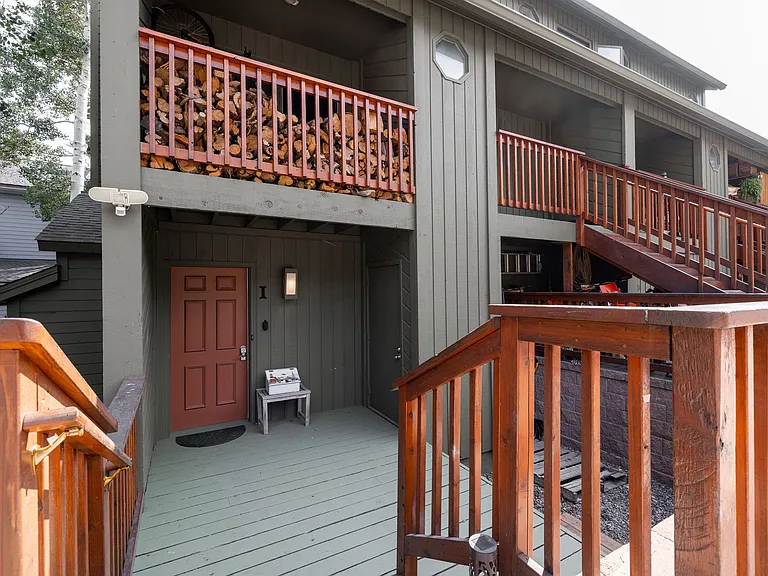 231 Nottingham Rd #I — Photo 1