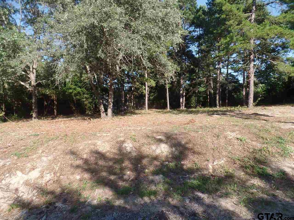 1st image of 23590 Cove Park Dr