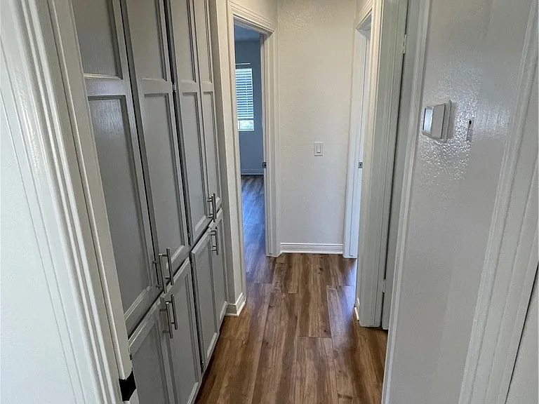 303 S Violet Ave #J — Photo 13