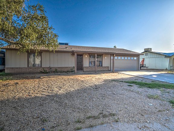 3rd image of 6817 W Earll Dr