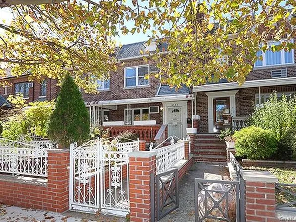 6364 78th Street, Middle Village, NY 11379