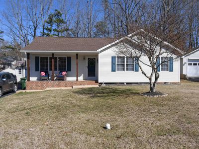 61 Canton Ln, Stuarts Draft, VA, 24477