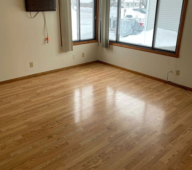 1st image of 419 4th Ave E APT 4