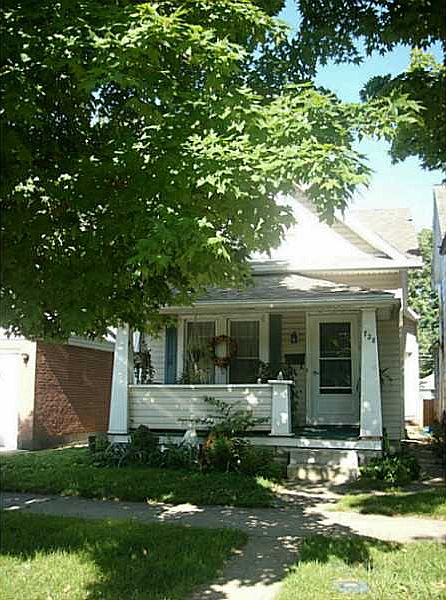1st image of 728 S Main Ave