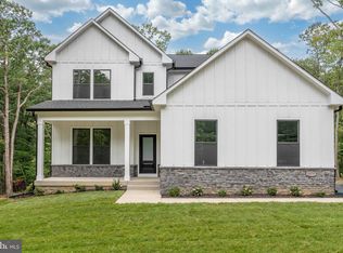 1079 Alma Gaynelle Dr, Mineral, VA 23117