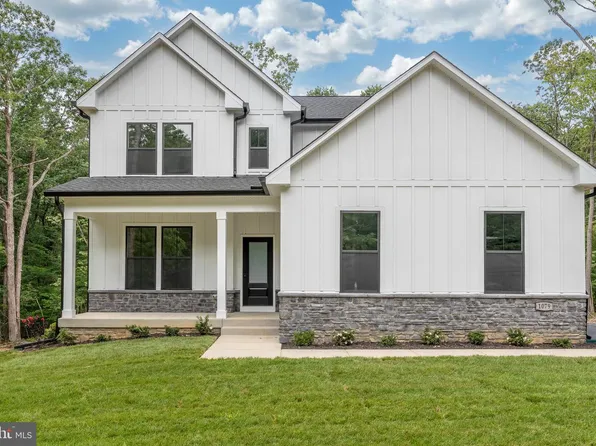 1079 Alma Gaynelle Dr, Mineral, VA 23117