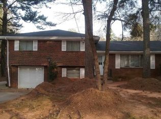 2474 Kelly Lake Dr, Decatur, GA 30032