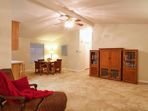 5th image of 125 Oakwood Dr