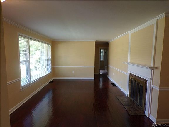 5th image of 307 Highland Ave