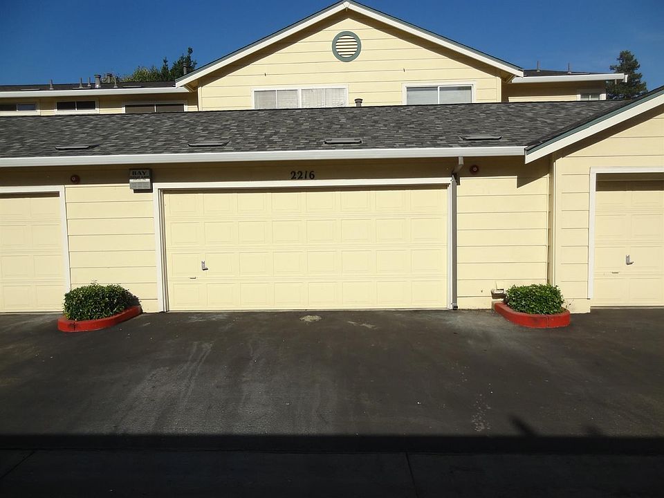 1st image of 2216 Sudbury Ct #30