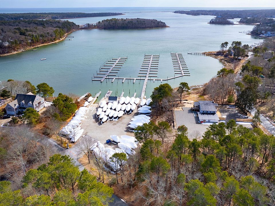 294 Mashpee Neck Road, Mashpee, MA 02649 Zillow