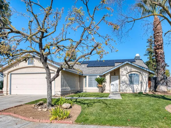 1573 Fallbrook Ave, Clovis, CA 93611