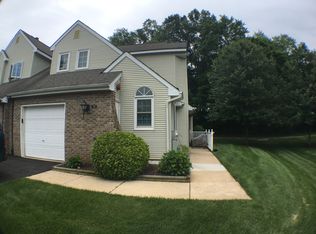 17 Standiford Ct, Wilmington, DE 19804