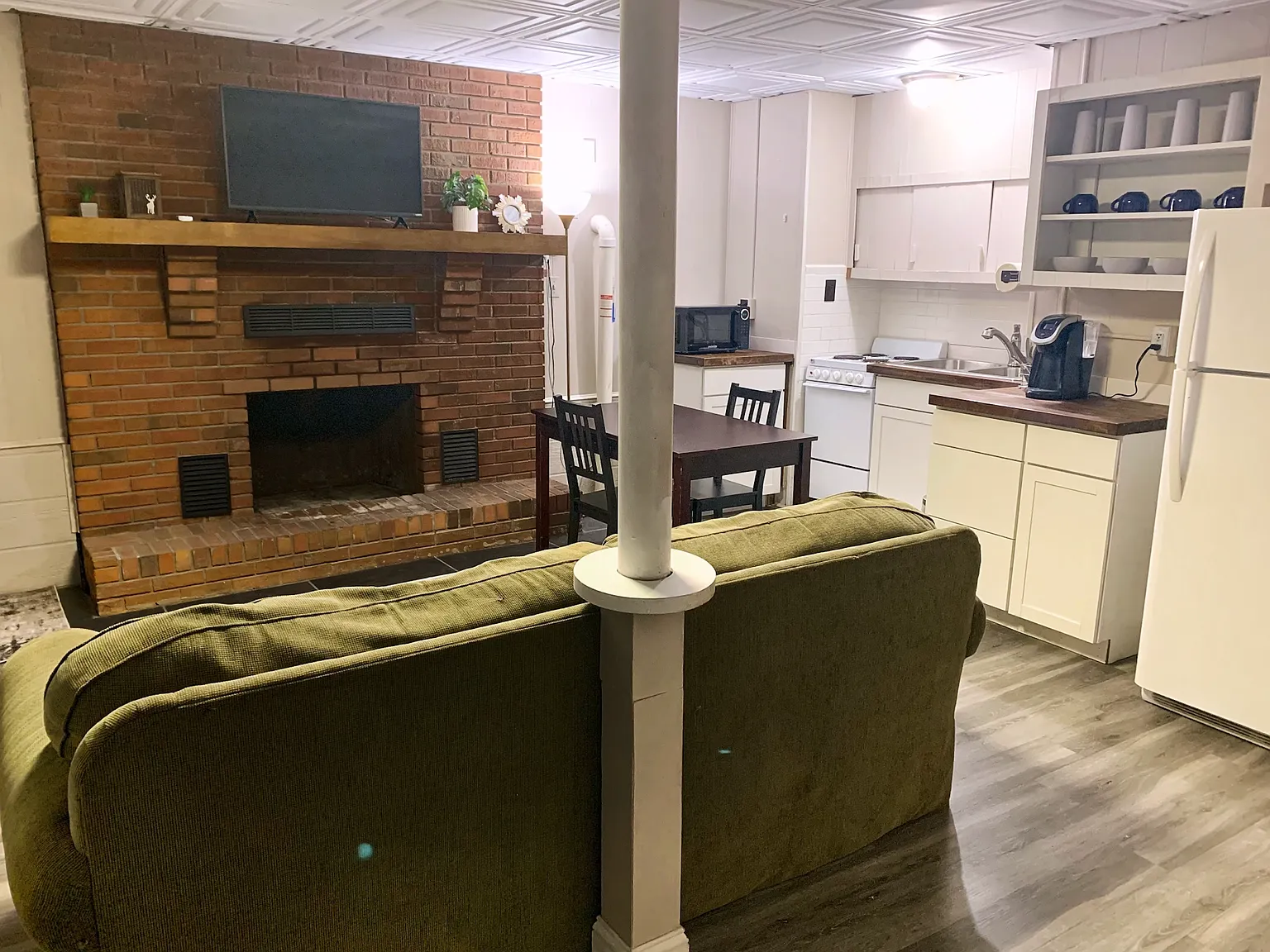 1 bed, 500 sqft, $1,200 — Photo 2