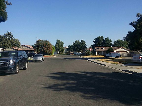 5th image of 878 E Julia Way