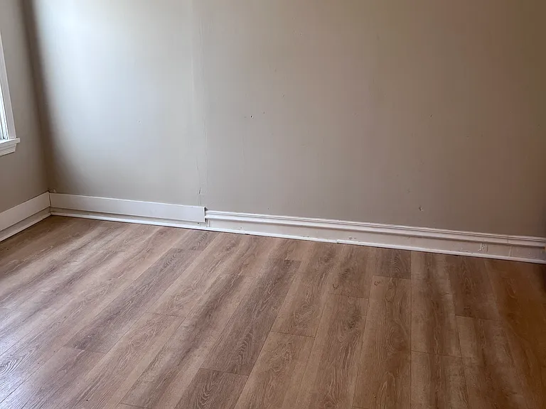 137-139 E Leaming Ave #4 — Photo 4