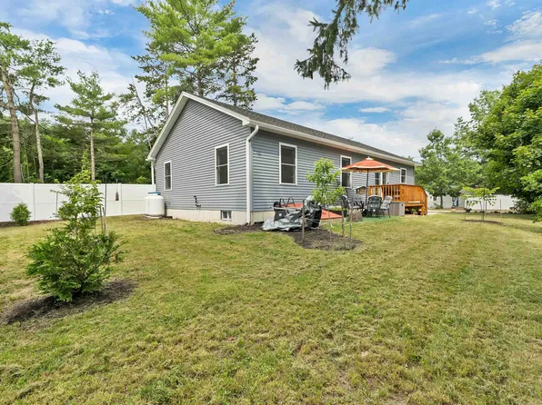 3 Carver Street, Franklin, NH 03235