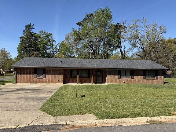 2nd image of 118 Carolyn St