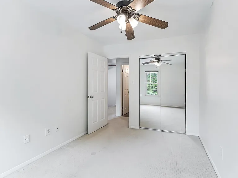 2331 Harleyford Ct — Photo 30