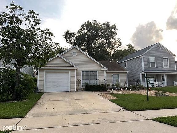 3rd image of 1035R Kelsey Ave