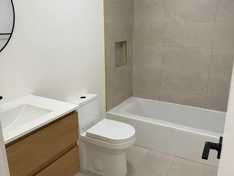 46 N Hamilton St #2 — Photo 9