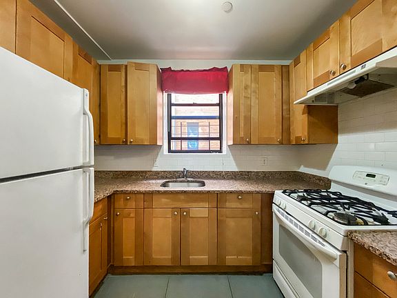5th image of 2427 Adam Clayton Powell Jr Blvd APT 4B