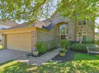 104 Ravenknoll Ct, League City, TX 77573