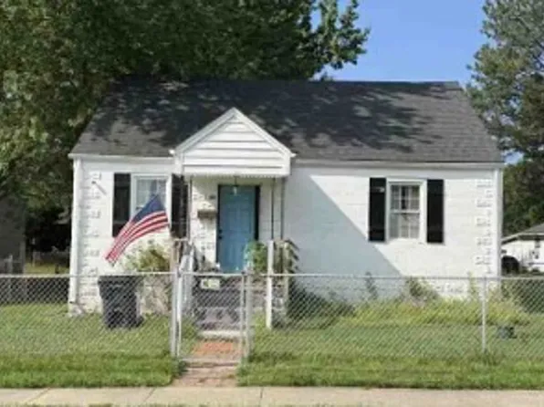328 Ivey Ave, Colonial Heights, VA 23834