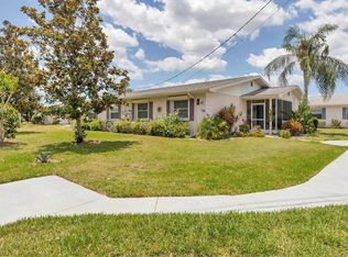 301 Canton Ct UNIT 83, Sun City Center, FL 33573