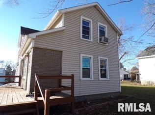 306 N Toronto St, Wheatland, IA 52777