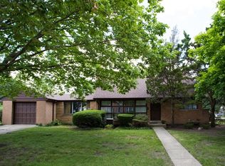 3400 W Albion Ave, Lincolnwood, IL 60712