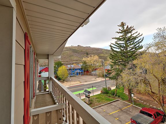 3rd image of 1451 Park Ave #3
