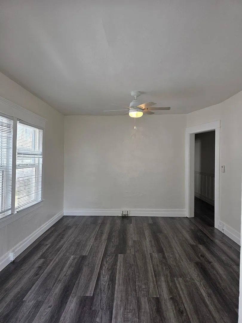 53, 415, 417 Paloma Pacific Apartments (9947) — Photo 1