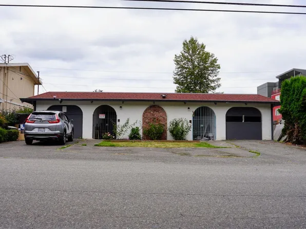 29351 18th Ave S, Federal Way, WA 98003