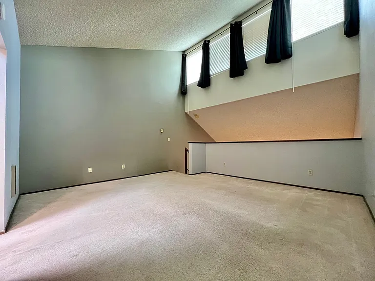 4656 SW Comus Pl — Photo 12
