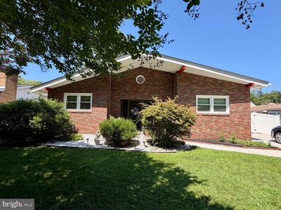 608 Lakeview Ave, Laurel Springs, NJ, 08021