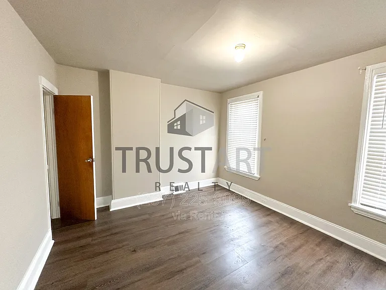 3885 Manor St #1 — Photo 7