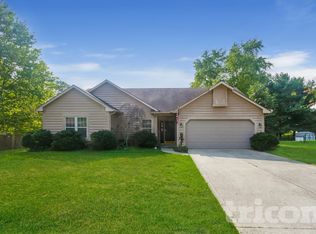 572 San Ricardo Dr, Greenwood, IN 46142