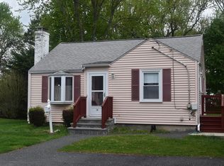 12 Fairview Ave, Natick, MA 01760