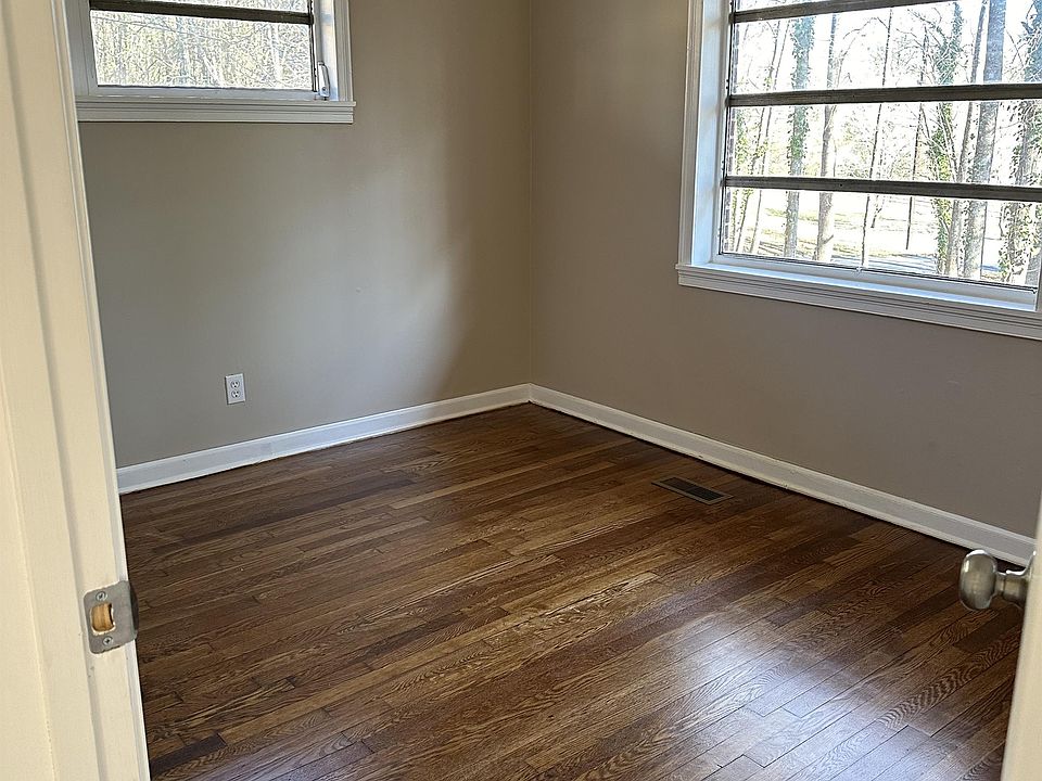 Upstairs bedroom