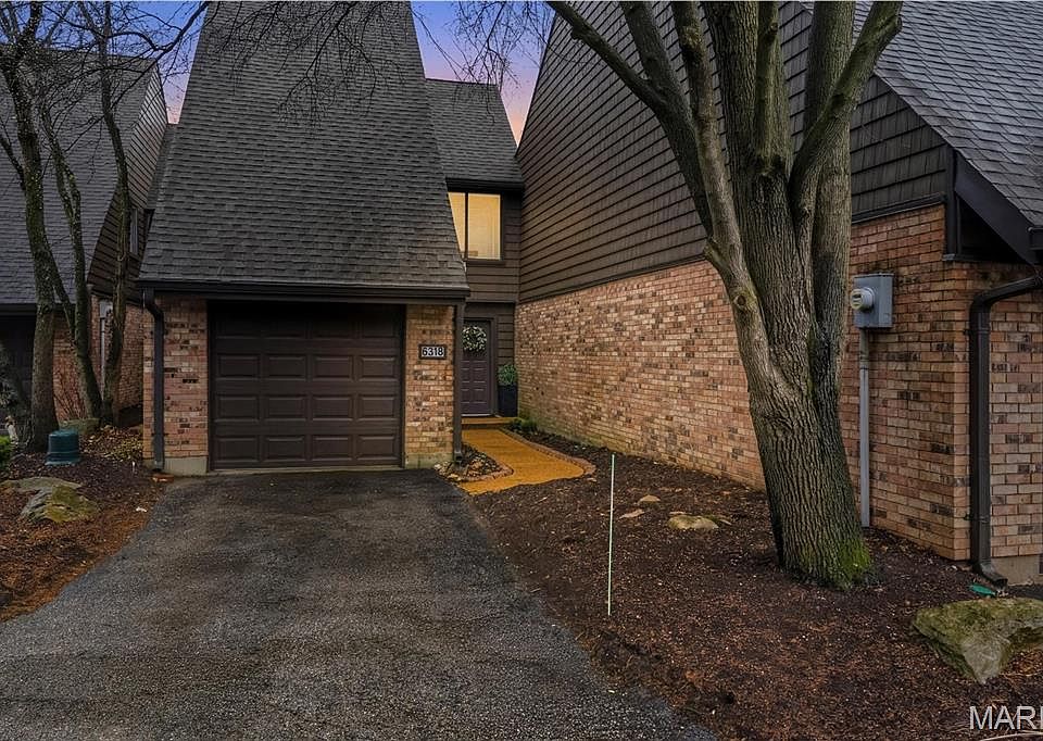 1st image of 6318 Sprig Oak Ct
