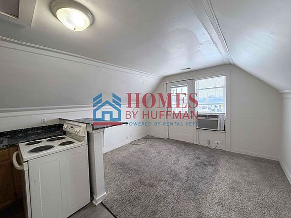 4th image of 202 E Missouri St #B