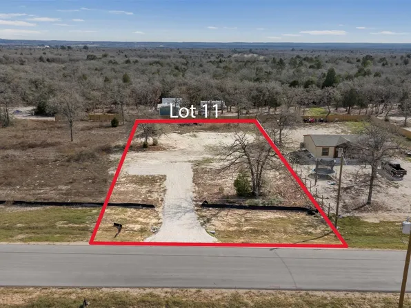 328 La Selva Dr, Elgin, TX 78621