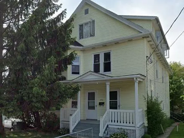 290 Elm St, Biddeford, ME 04005