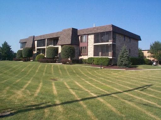 1st image of 15721 Brassie Ct APT 1N