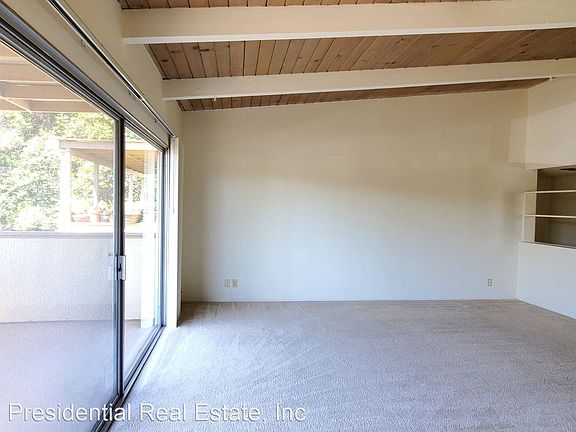 4th image of 1643 Maurice Ln #3