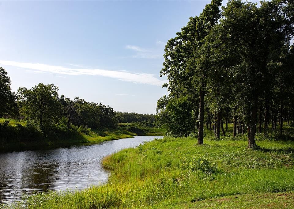 2nd image of 10099 Creek View Rd #-17