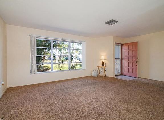2nd image of 1454 N Larkwood Sq
