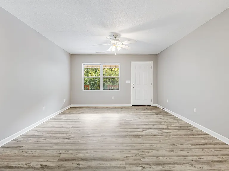 311 Aiken Road — Photo 9
