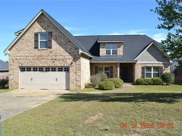 4 Wally Ln, Phenix City, AL 36867